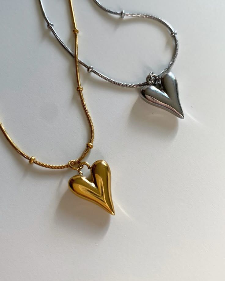 DIAERA | Hearts in Harmony –Dual-Tone Pendant Necklace (Gold & Silver)