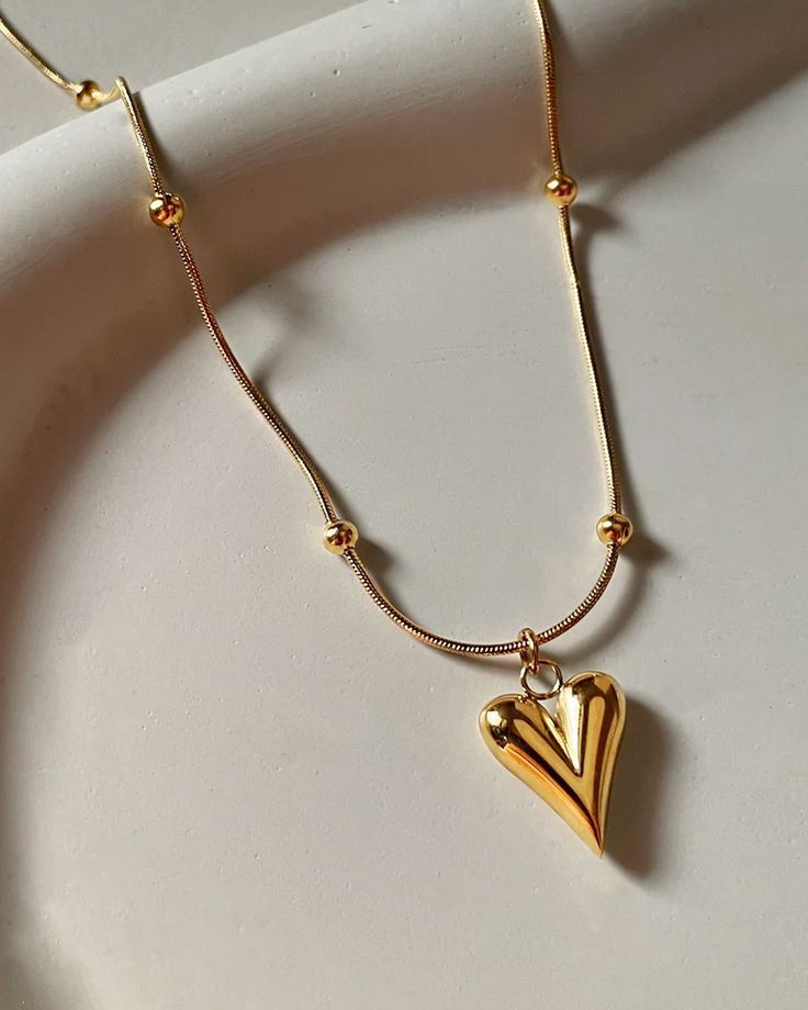 DIAERA | Hearts in Harmony –Dual-Tone Pendant Necklace (Gold & Silver)