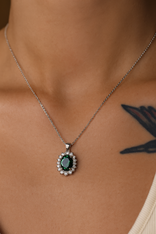 Elegant Emerald Halo Pendant Necklace – Silver Chain with Sparkling Zirconia