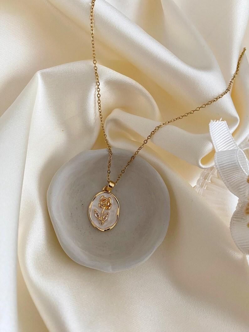 Gold Rose Wax Seal Pendant with Pearl – Vintage Inspired Necklace