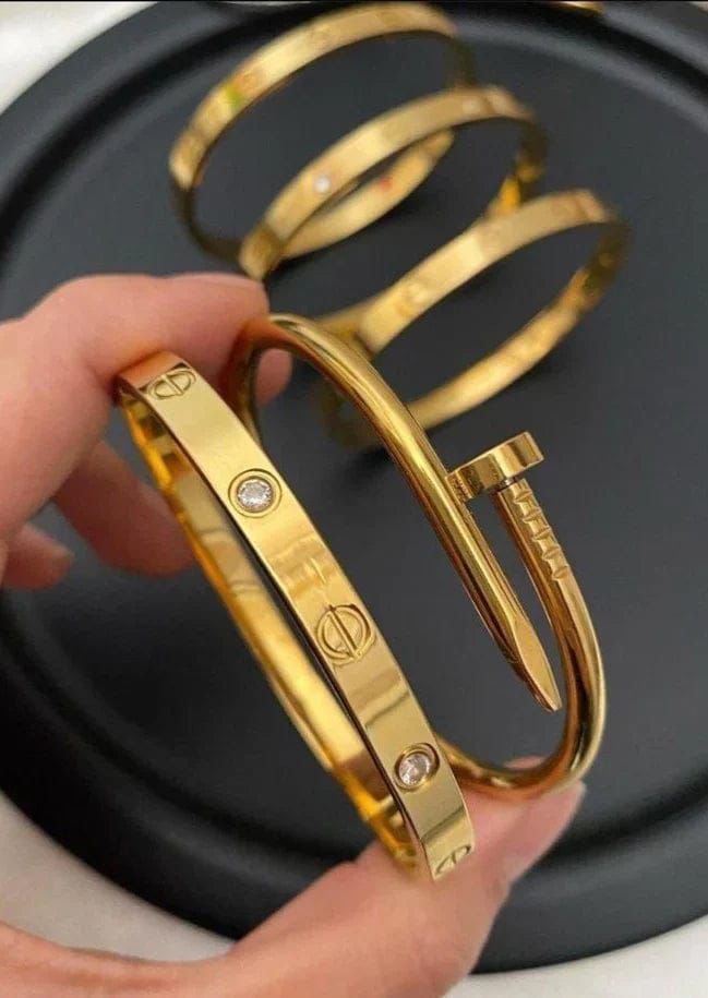 Golden Nail & Screw Design Bracelet Pair – Unisex Artificial Bangles with Stones